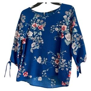 PAPERMOON Women’s Blue Floral 3/4 Sleeve 100% Polyester Floral Blouse-Size MP